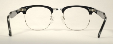 Frame #3628 angle photo, under 250 kb