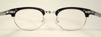 COMBO VINTAGE EYEGLASSES SIDE photo, under 350 kb