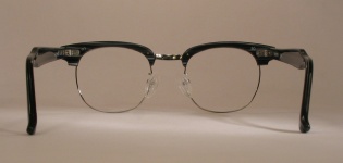 Frame #6554 angle photo, under 250 kb