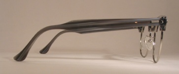 Frame #7005 angle photo, under 250 kb