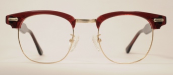 Frame #7333 angle photo, under 250 kb