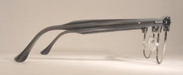 Frame #3628 angle photo, under 250 kb