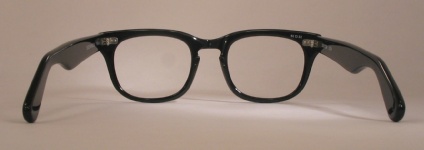 PLASTIC VINTAGE EYEGLASSES BACK photo, under 350 kb