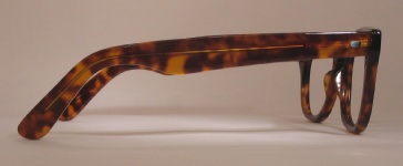 PLASTIC VINTAGE EYEGLASSES BRIDGE BACK photo, under 350 kb