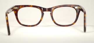 PLASTIC VINTAGE EYEGLASSES BACK photo, under 350 kb