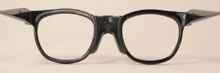 PLASTIC VINTAGE EYEGLASSES SIDE photo, under 350 kb