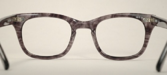 PLASTIC VINTAGE EYEGLASSES SIDE photo, under 350 kb