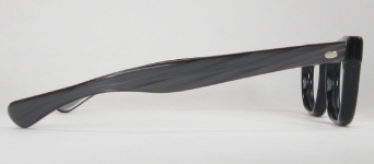 PLASTIC VINTAGE EYEGLASSES BRIDGE BACK photo, under 350 kb