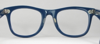 PLASTIC VINTAGE EYEGLASSES SIDE photo, under 350 kb