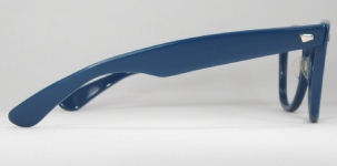 PLASTIC VINTAGE EYEGLASSES BRIDGE BACK photo, under 350 kb