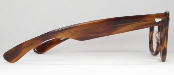 PLASTIC VINTAGE EYEGLASSES BRIDGE BACK photo, under 350 kb