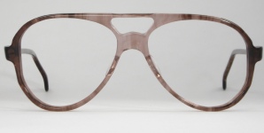PLASTIC VINTAGE EYEGLASSES FRONT photo, under 350 kb