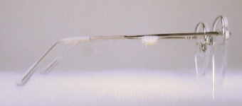 WIRE VINTAGE EYEGLASSES SIDE photo, under 350 kb