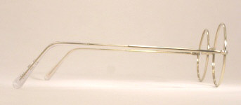 WIRE VINTAGE EYEGLASSES SIDE photo, under 350 kb